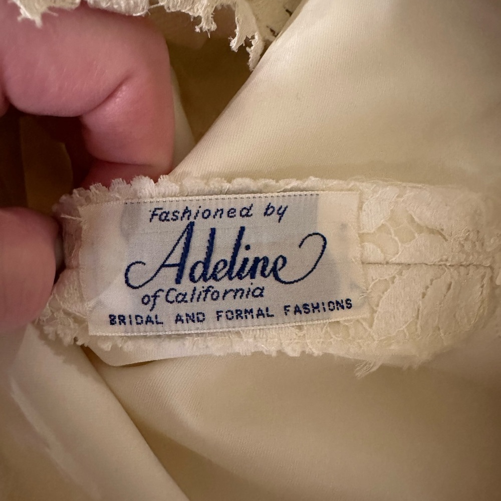 Adeline of California 60’s Bridgerton Regency Vintage lace Wedding Dress & train - Picture 9 of 9